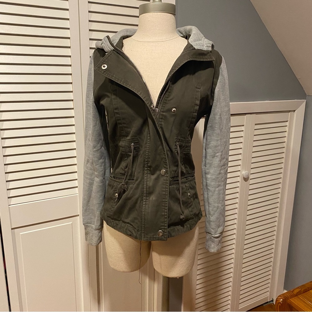 Olive Green & Gray Hoodie with Pockets (S)